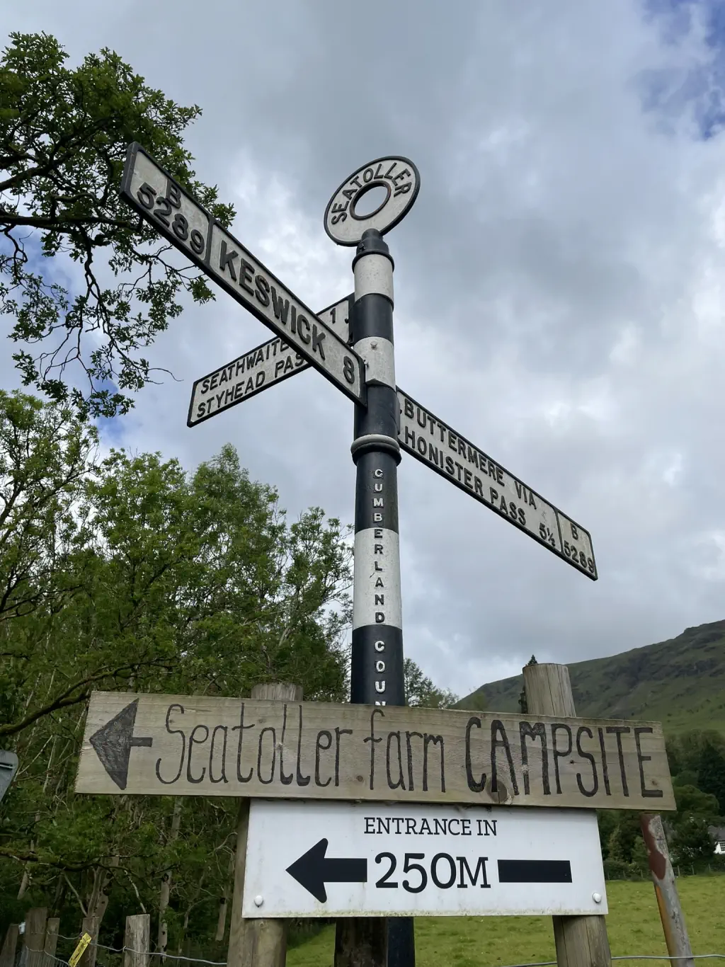 Seatoller direction post